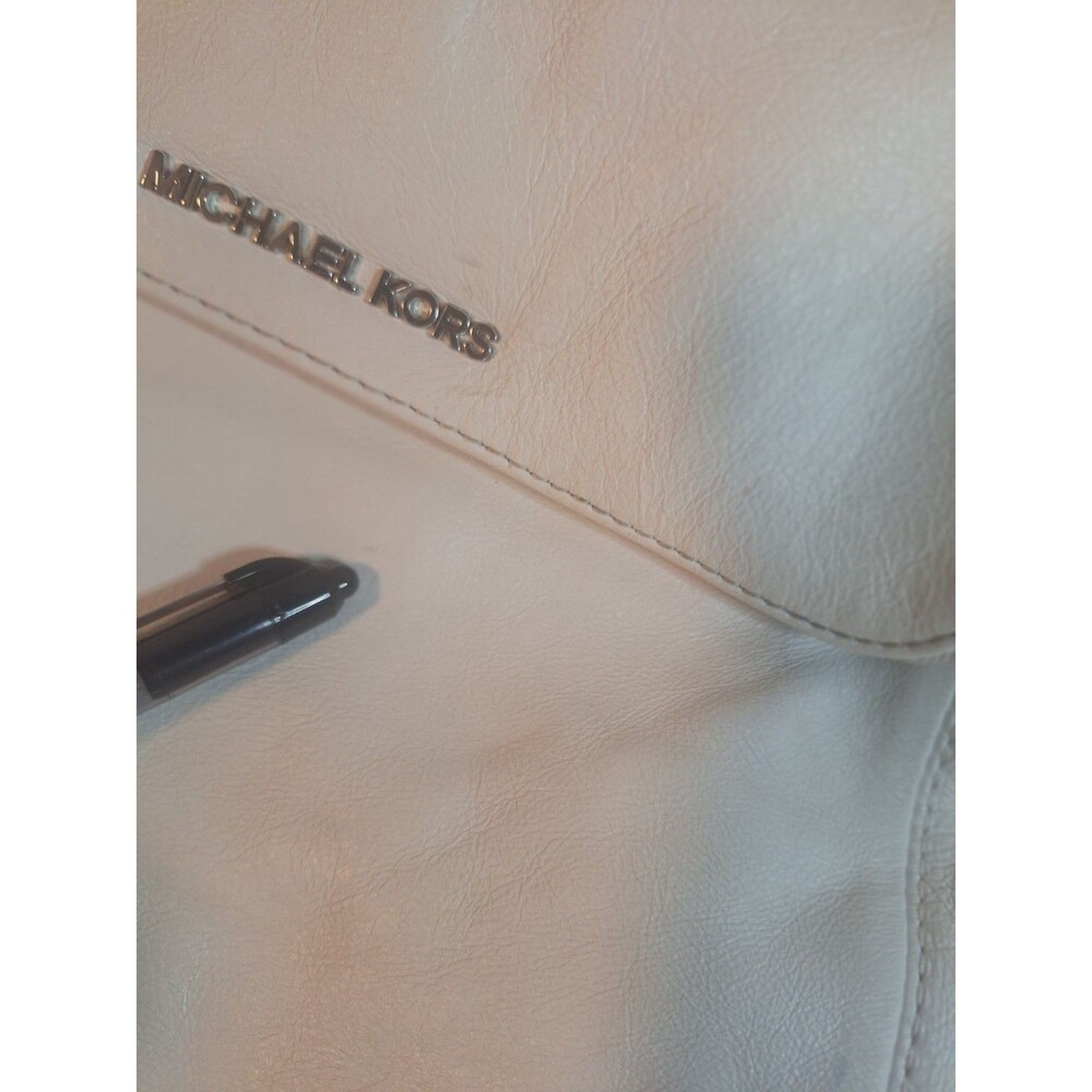 MICHAEL KORS BACKPACK IVORY PEBBLE LEATHER SILVER ZIP READ - Picture 14 of 15